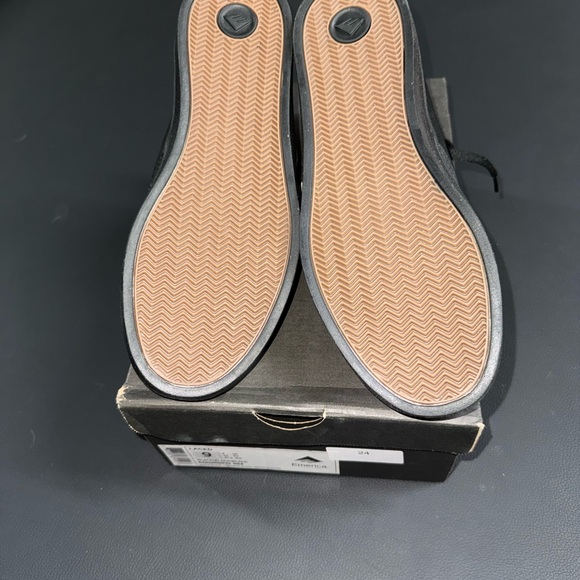 Emerica Skate shoes - Picture 3 of 4